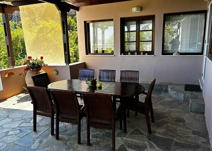 Elis Superb Villa